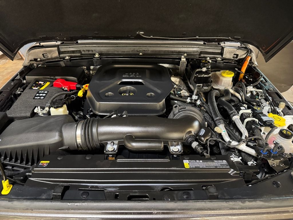 2025 Jeep Wrangler Sahara 4xe