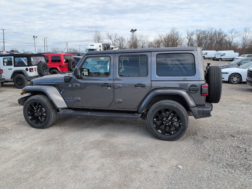 2025 Jeep Wrangler Sahara 4xe