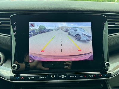 2024 Jeep Wagoneer Base