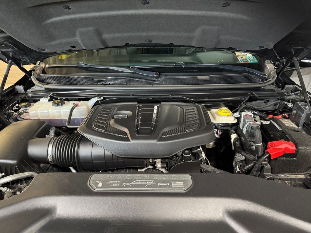 2024 Jeep Wagoneer Base