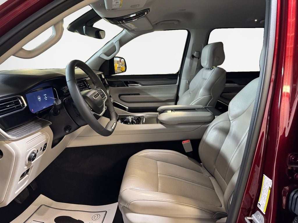2023 Jeep Wagoneer Series III