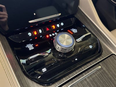 2023 Jeep Wagoneer Series III