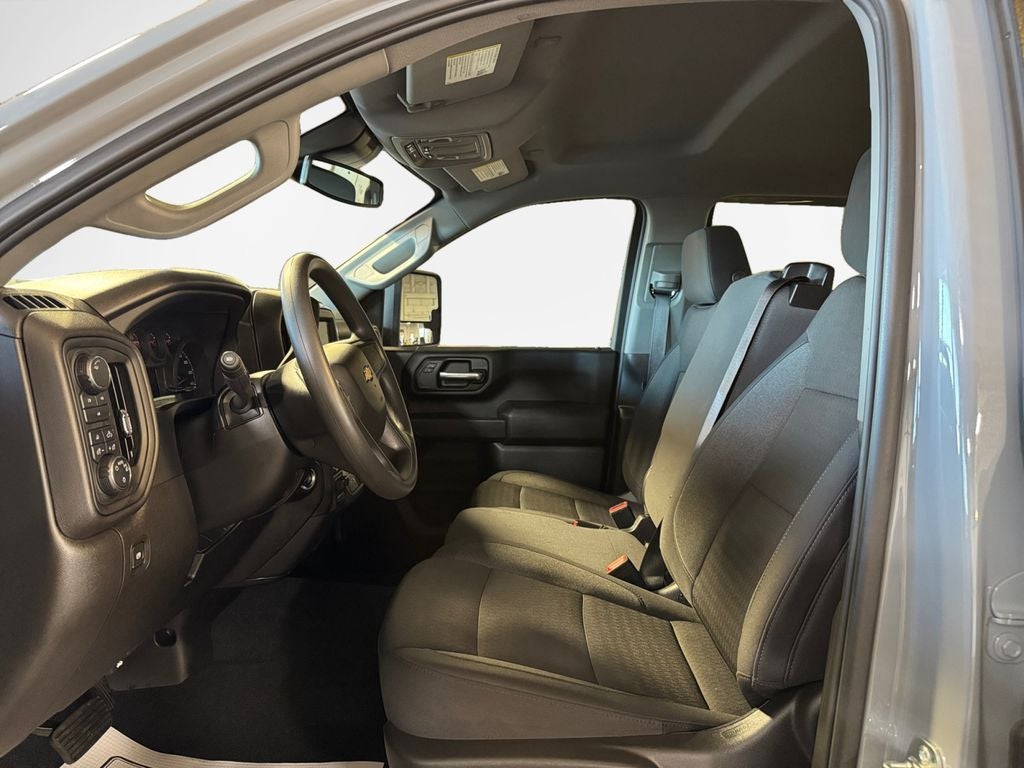 2025 Chevrolet Silverado 2500HD Custom