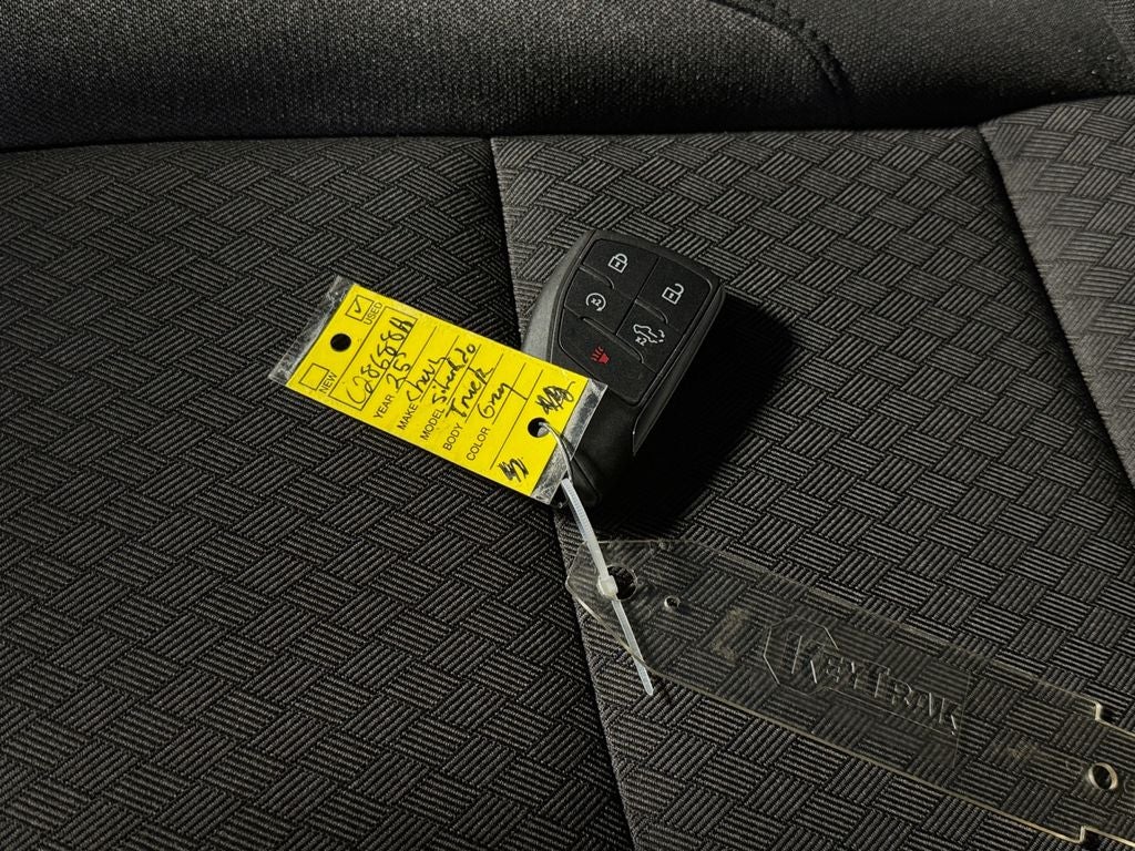 2025 Chevrolet Silverado 2500HD Custom
