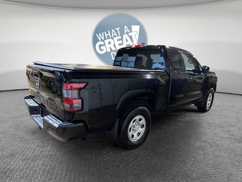 2022 Nissan Frontier S