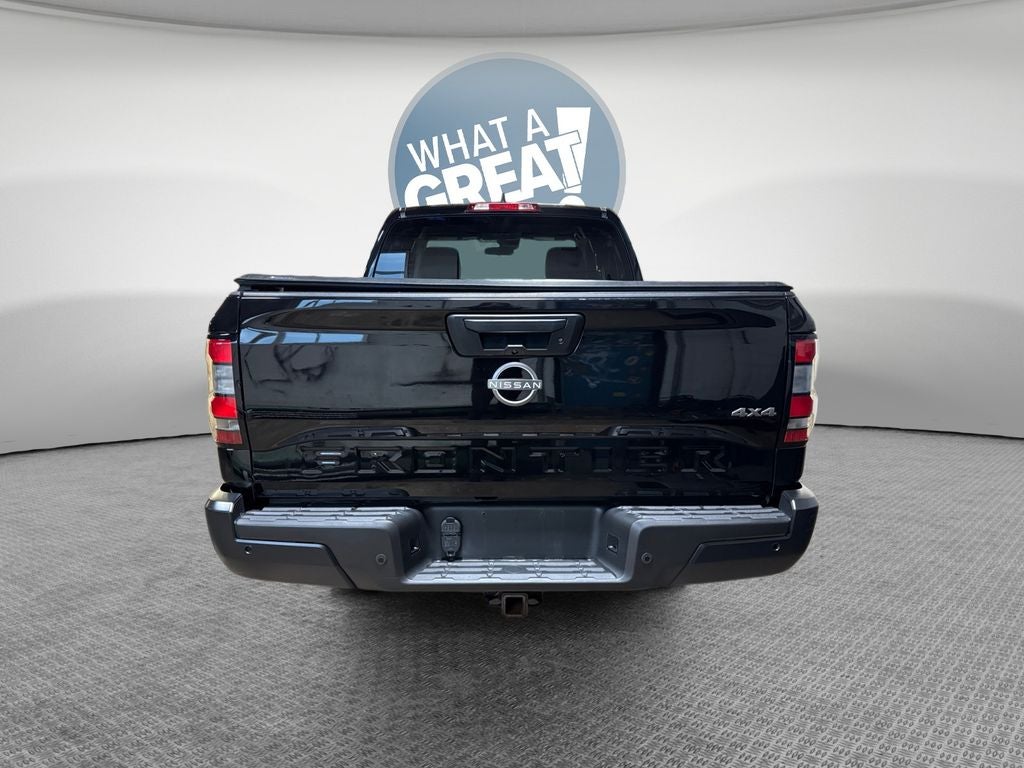 2022 Nissan Frontier S