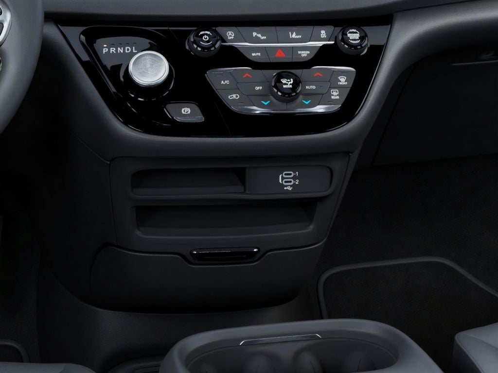 2026 Chrysler Voyager LX