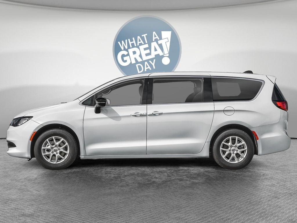 2026 Chrysler Voyager LX