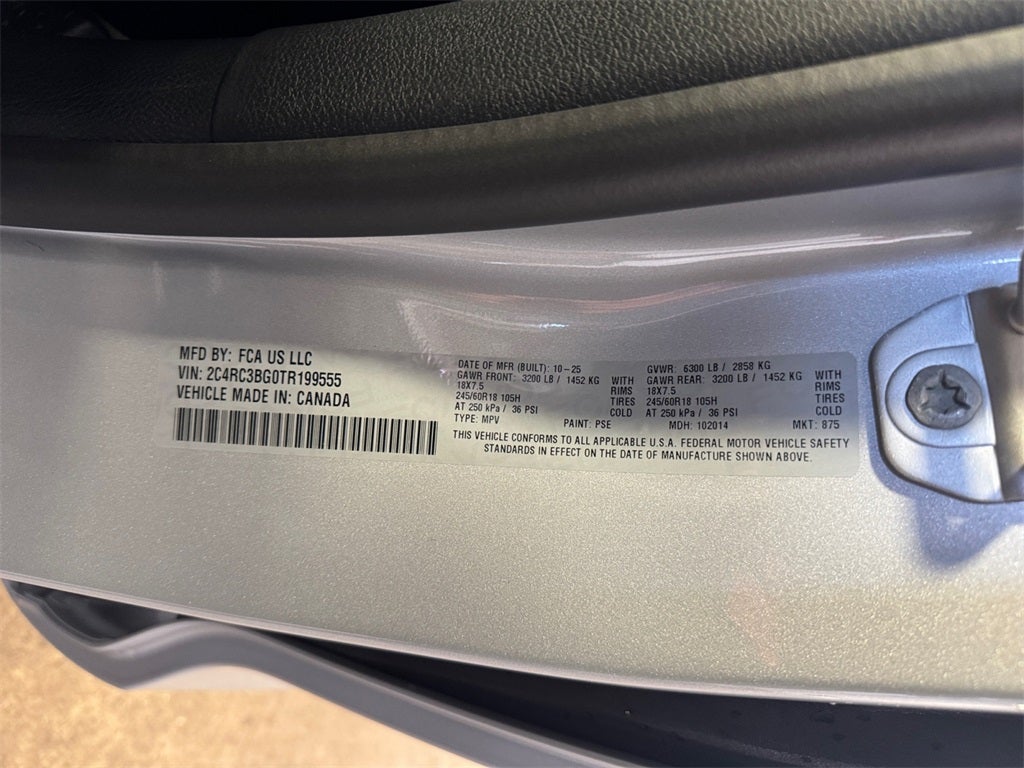 2026 Chrysler Pacifica Select