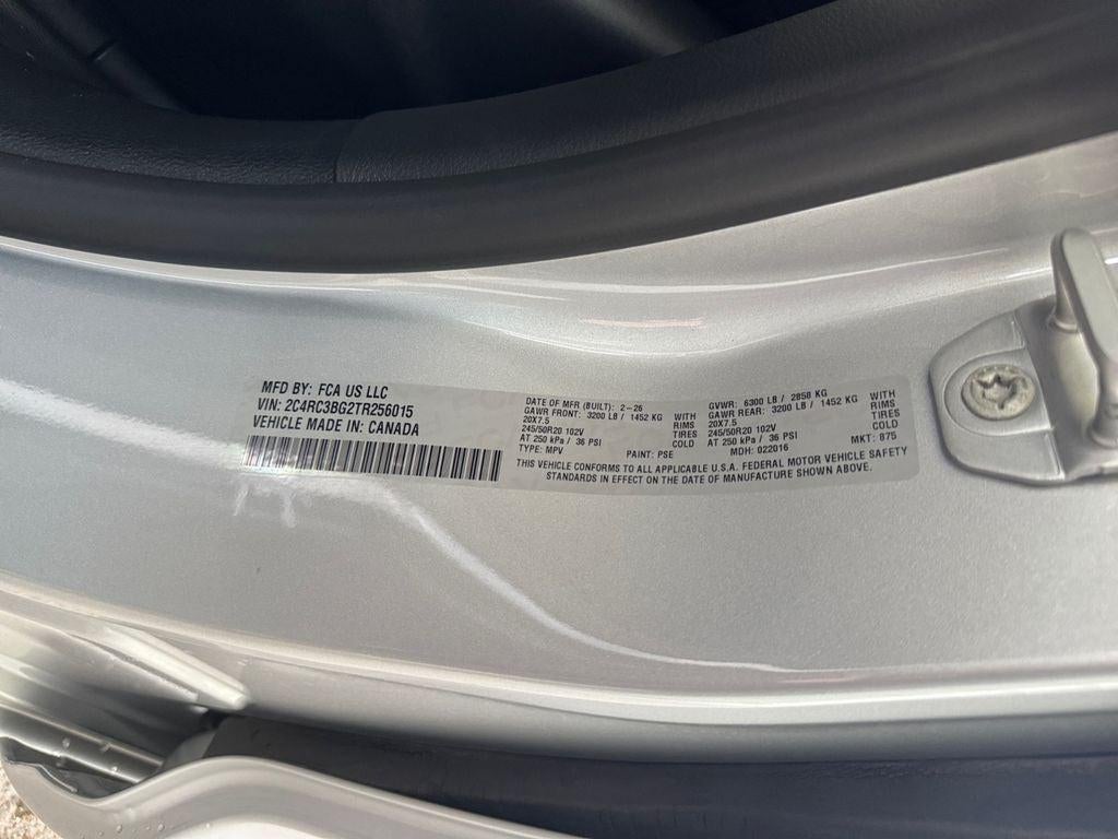 2026 Chrysler Pacifica Select