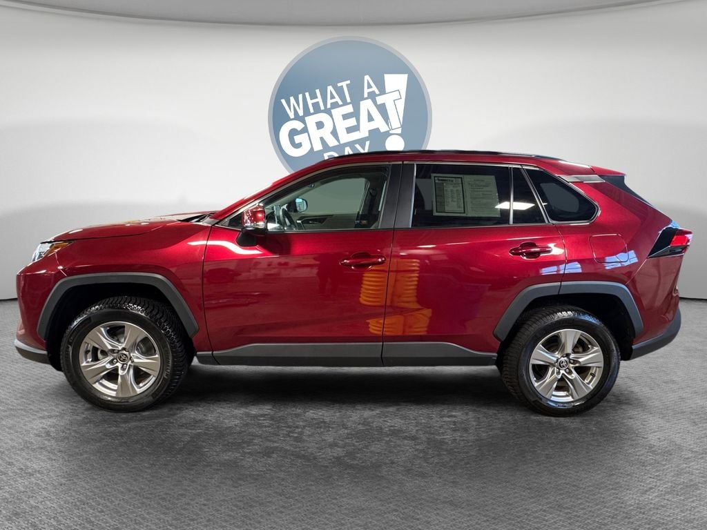2022 Toyota RAV4 XLE