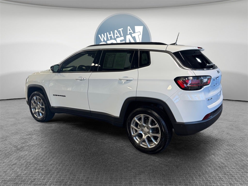 2024 Jeep Compass Latitude Lux
