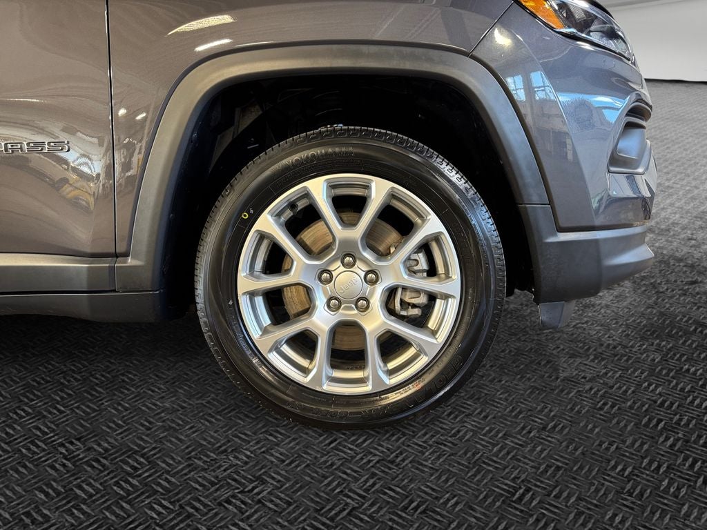 2024 Jeep Compass Latitude Lux
