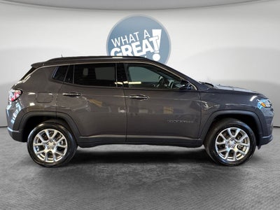 2024 Jeep Compass Latitude Lux