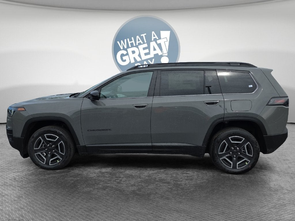 2026 Jeep Cherokee Laredo