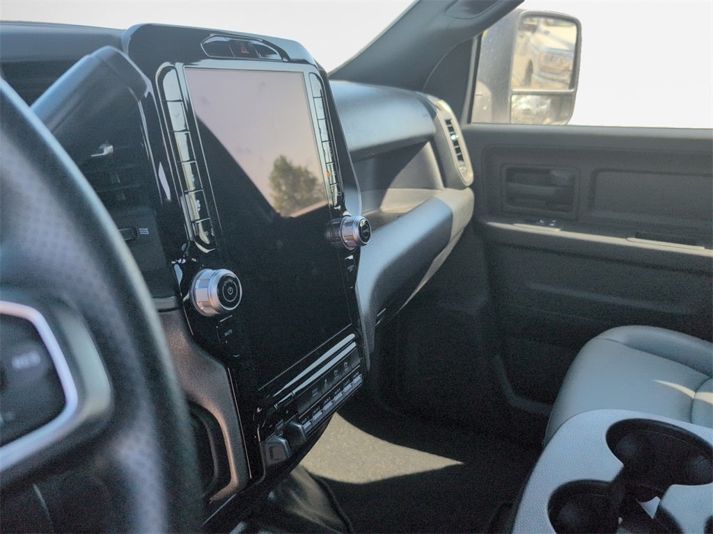 2026 RAM 3500 Tradesman 4x4 / 6.4L Hemi / 8' Bed