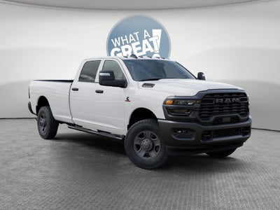 2027 RAM 3500 Tradesman 4x4 / 6.7L Diesel / 8' Bed