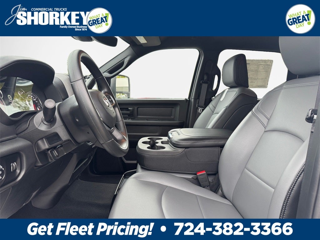 2025 RAM 2500 Tradesman 4x4 / 6.7L Diesel / 6'4" Bed