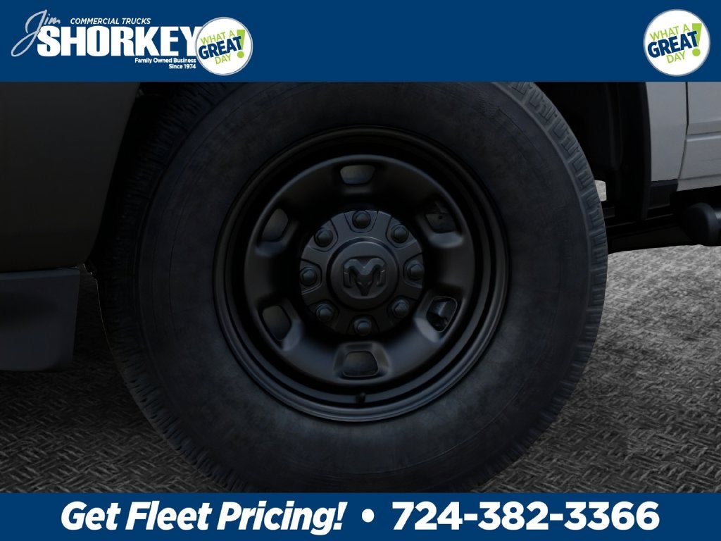 2025 RAM 2500 Tradesman 4x4 / 6.4L V8 / 6'4" Bed