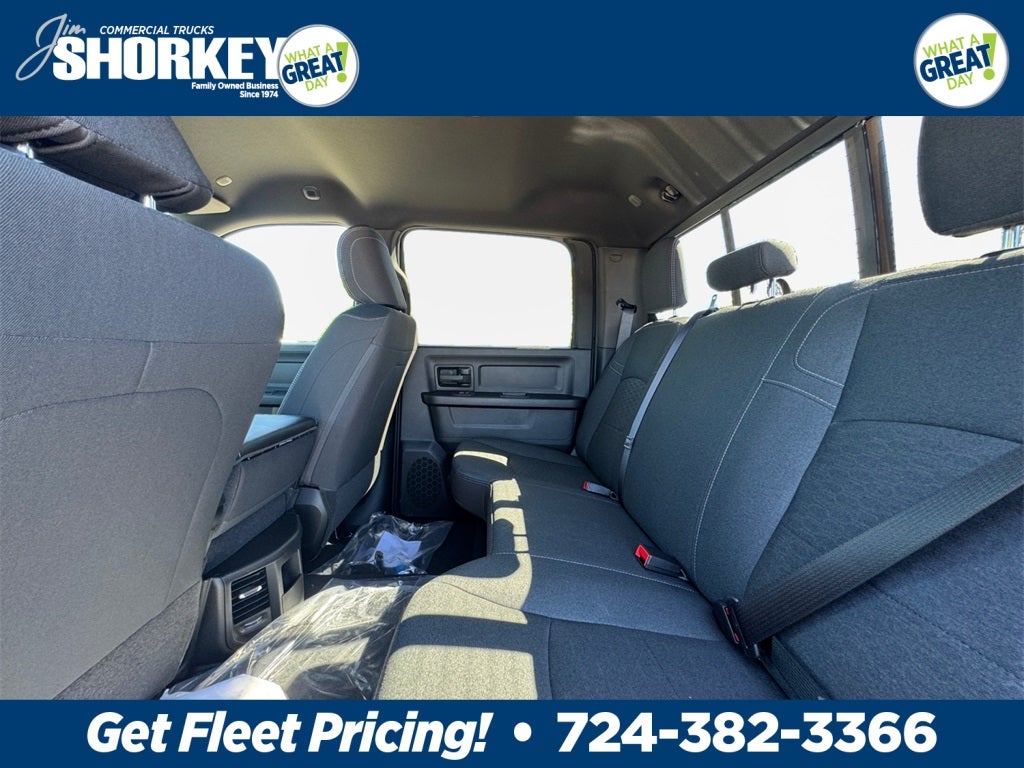 2026 RAM 2500 Tradesman Black Express 4x4 / 6.7L Diesel / 6'4" Bed