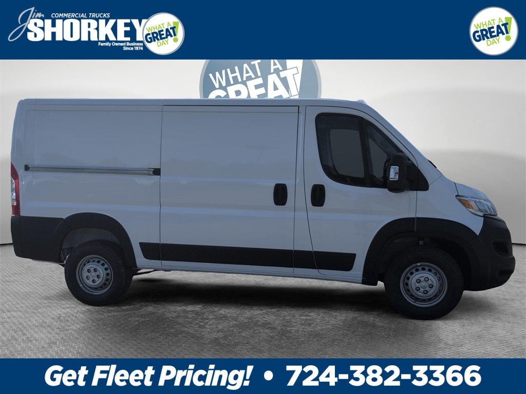 2025 RAM ProMaster 1500 Low Roof / 136" WB