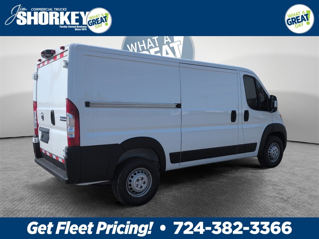 2025 RAM ProMaster 1500 Low Roof / 136" WB