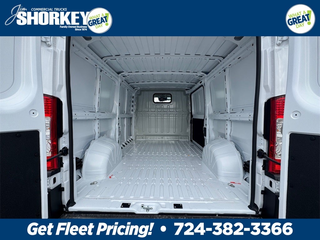 2026 RAM ProMaster 1500 Low Roof / 136" WB