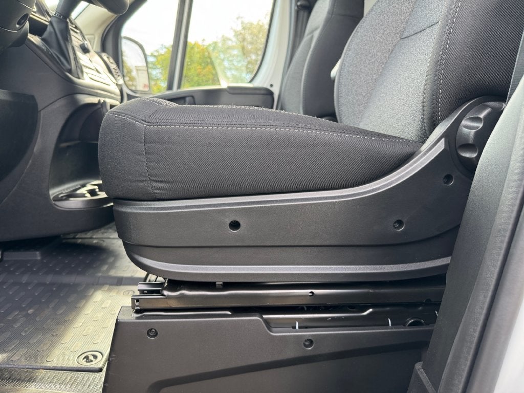 2027 RAM Promaster Low Roof / 118" WB