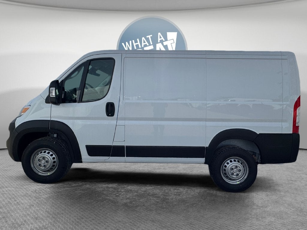 2027 RAM Promaster Low Roof / 118" WB