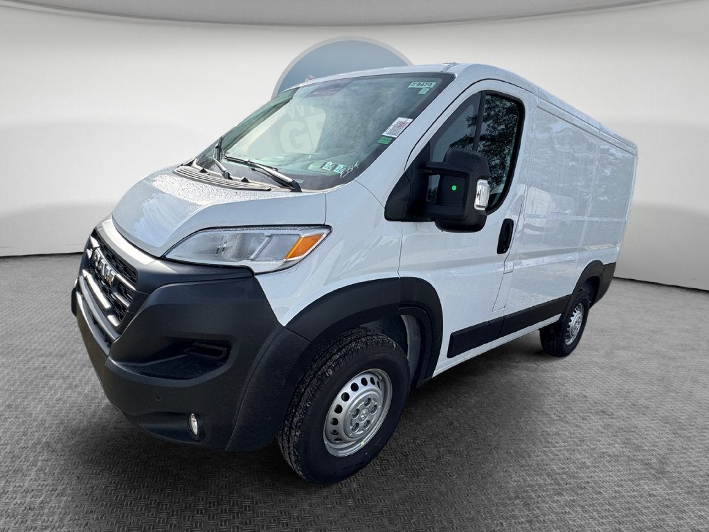 2027 RAM Promaster Low Roof / 118" WB