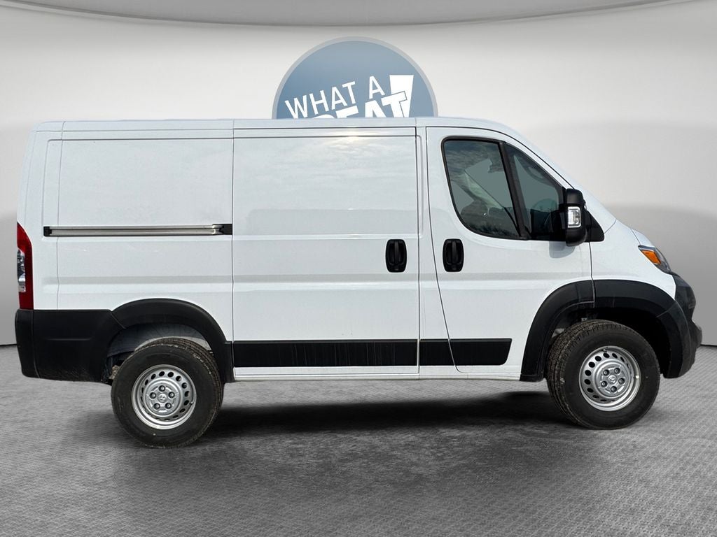 2026 RAM ProMaster 1500 Low Roof / 118" WB