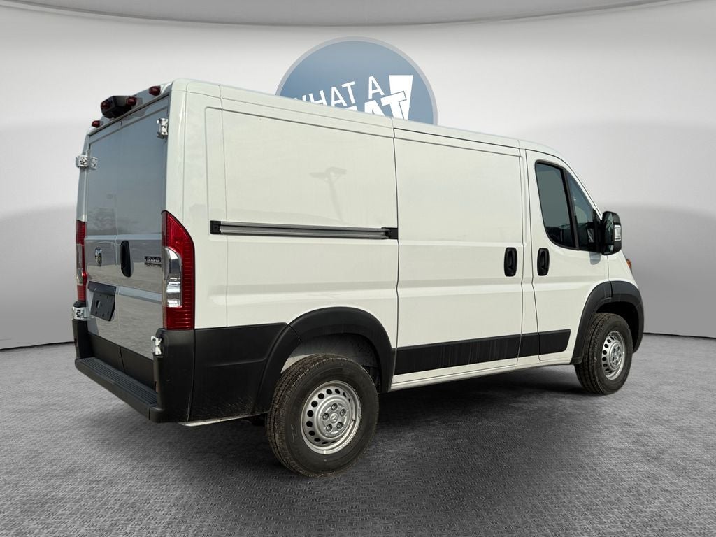 2026 RAM ProMaster 1500 Low Roof / 118" WB
