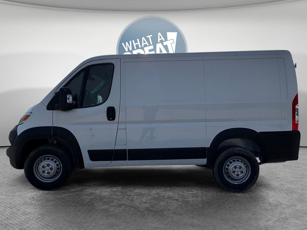 2026 RAM ProMaster 1500 Low Roof / 118" WB