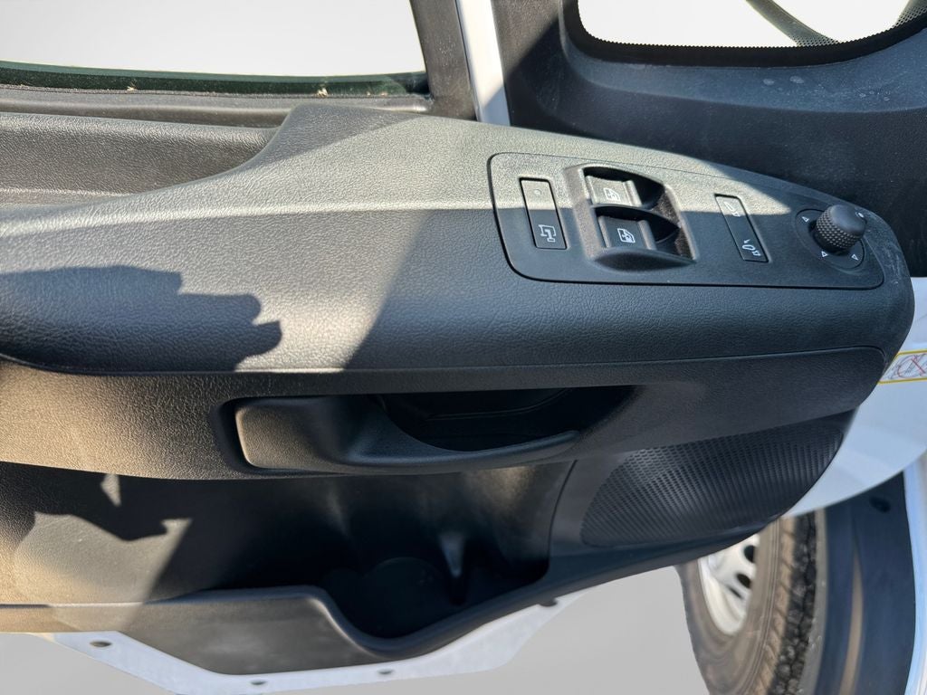 2027 RAM ProMaster 1500 Low Roof
