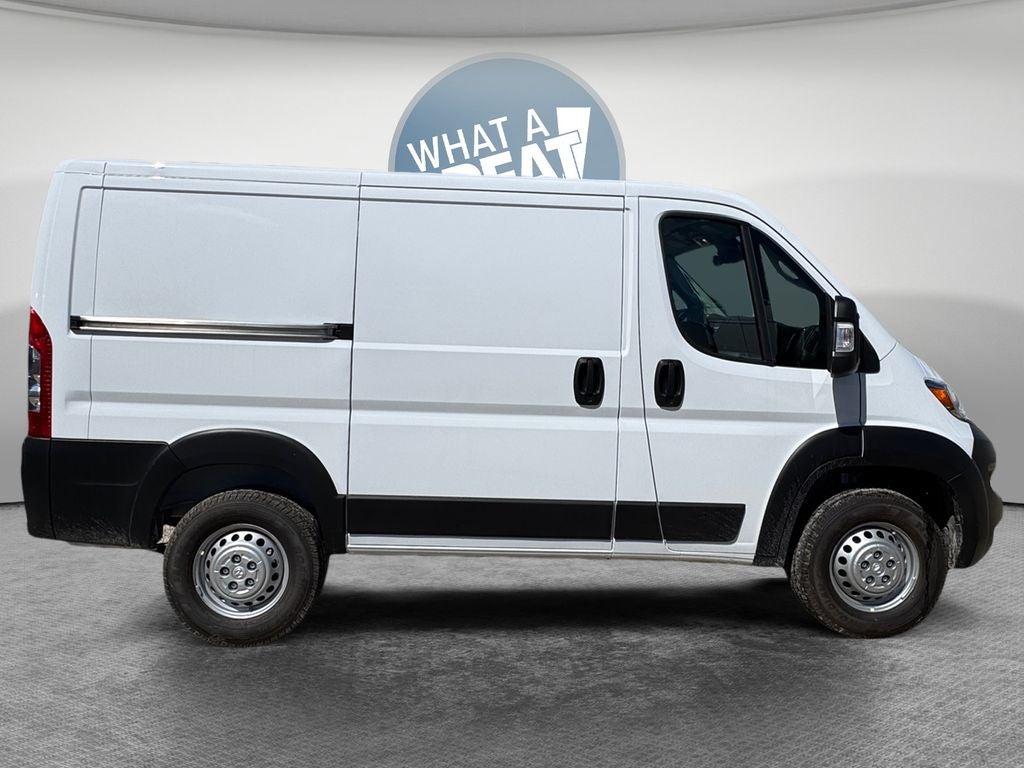 2027 RAM ProMaster 1500 Low Roof