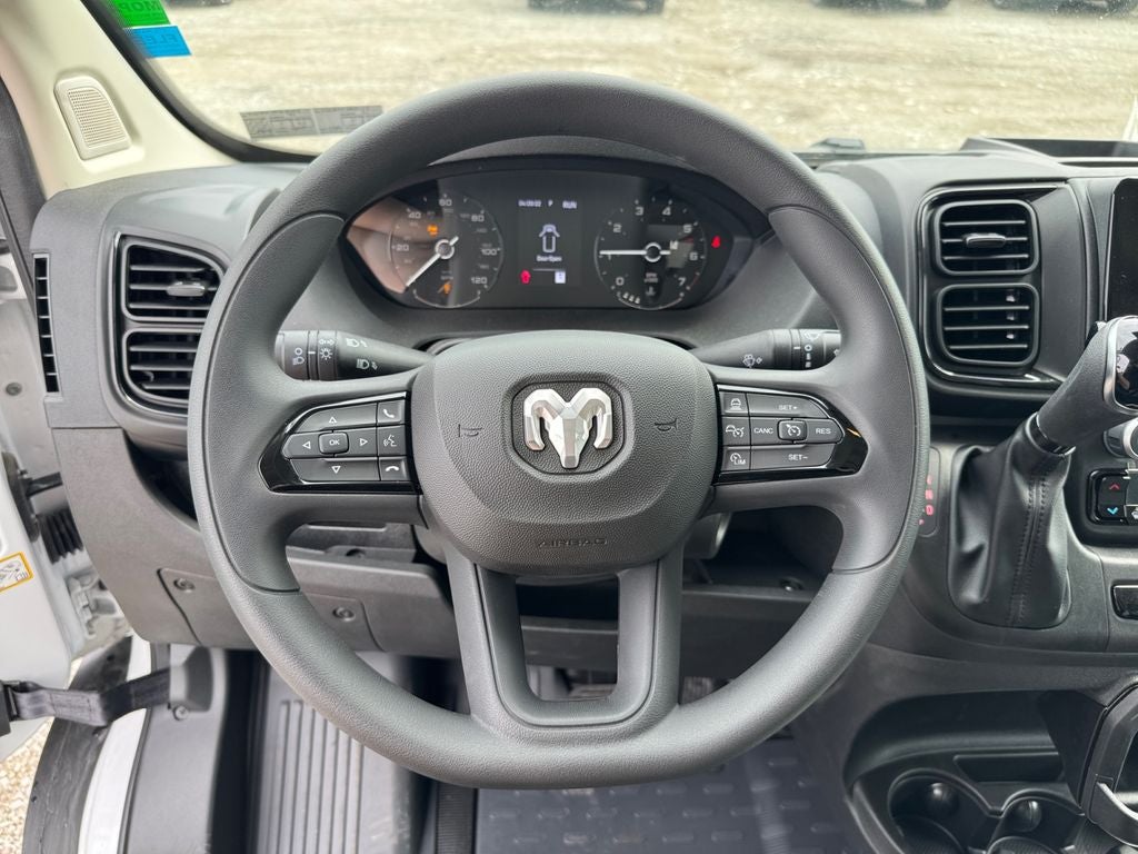 2026 RAM ProMaster 2500 Low Roof / 136" WB