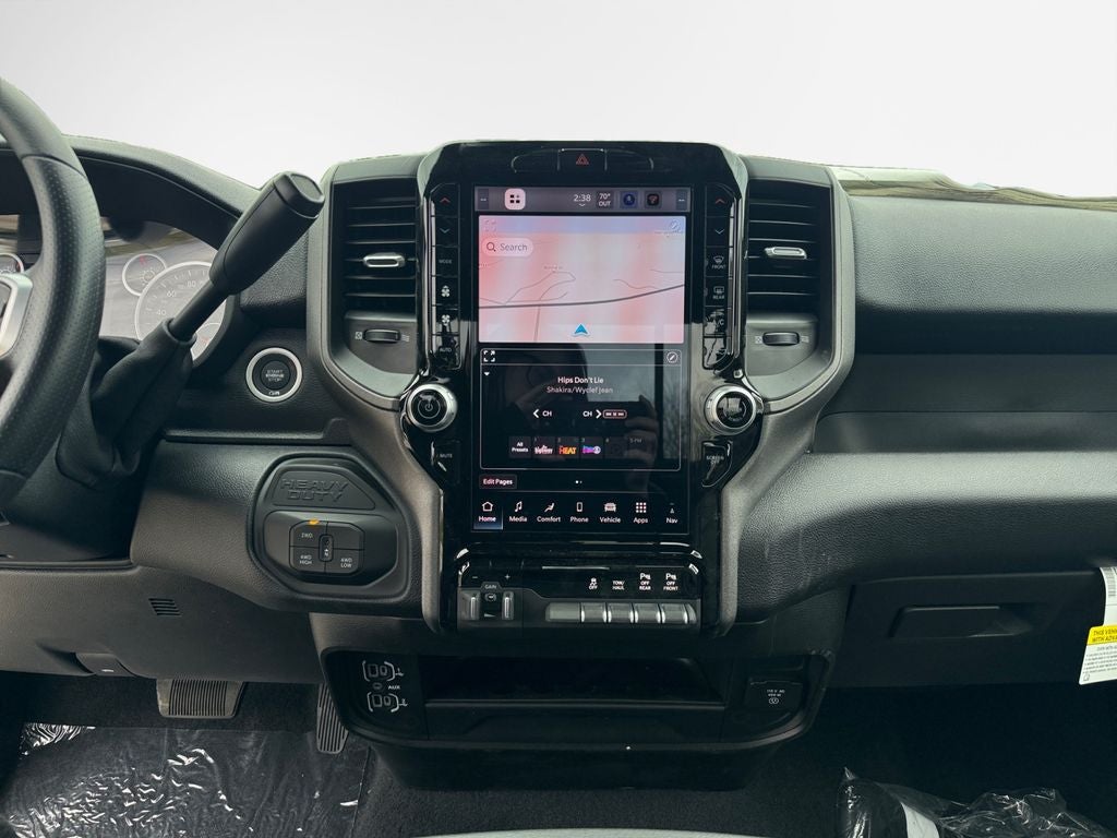 2026 RAM 2500 Tradesman 4x4 / 6.4L Hemi / 8' Bed