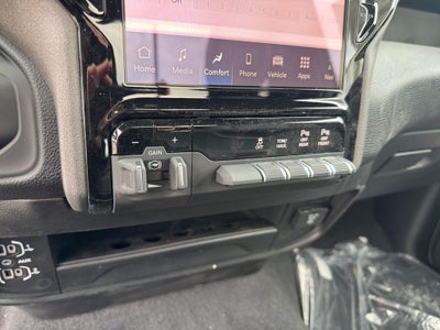 2026 RAM 2500 Tradesman 4x4 / 6.4L Hemi / 8' Bed