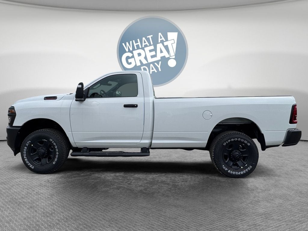 2026 RAM 2500 Tradesman 4x4 / 6.4L Hemi / 8' Bed