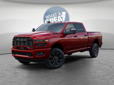 2026 RAM 2500 Big Horn Night Edition 4x4 / 6.4L Hemi / 6'4" Bed