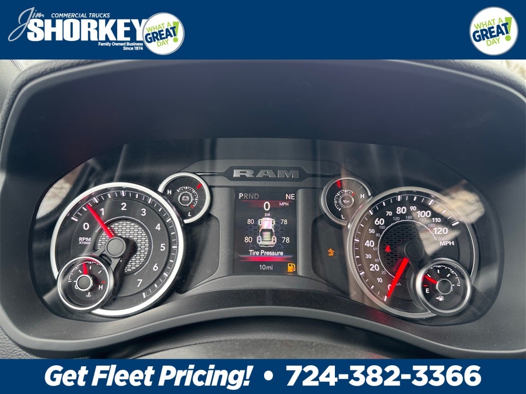 2026 RAM 2500 Tradesman 4x4 / 6.4L Hemi / 8' Bed