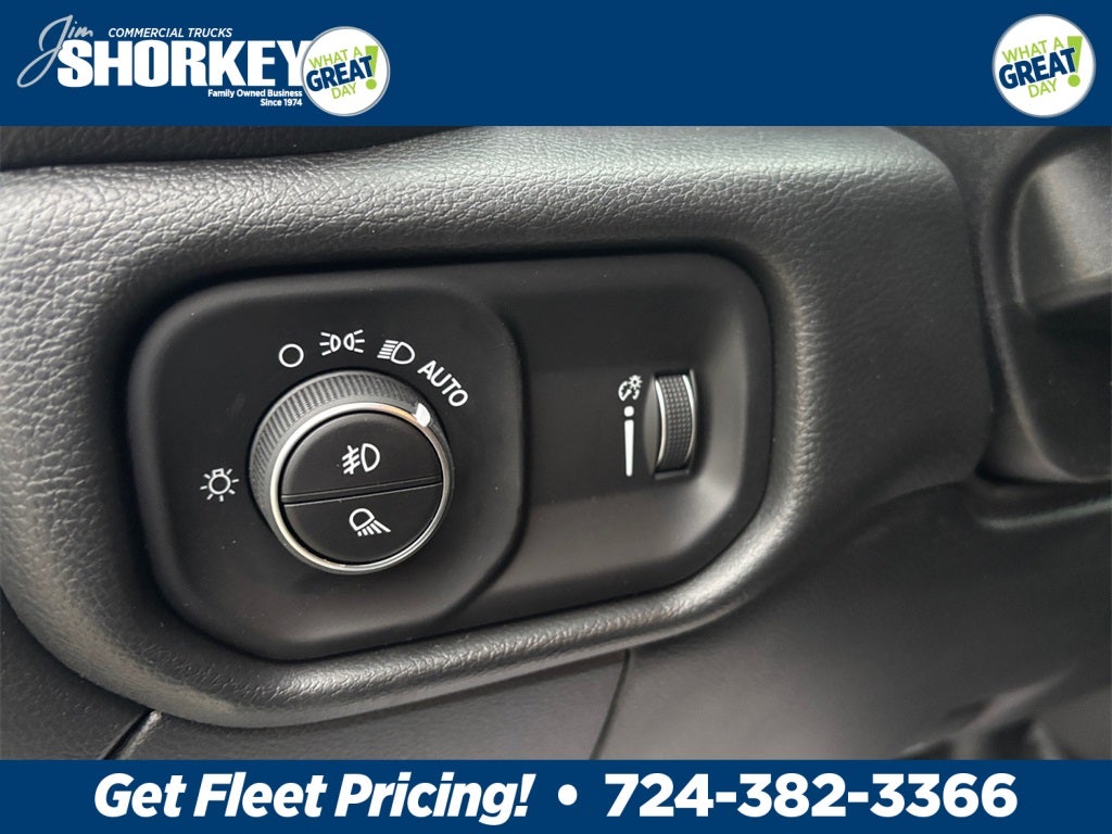 2026 RAM 2500 Tradesman 4x4 / 6.4L Hemi / 8' Service Body