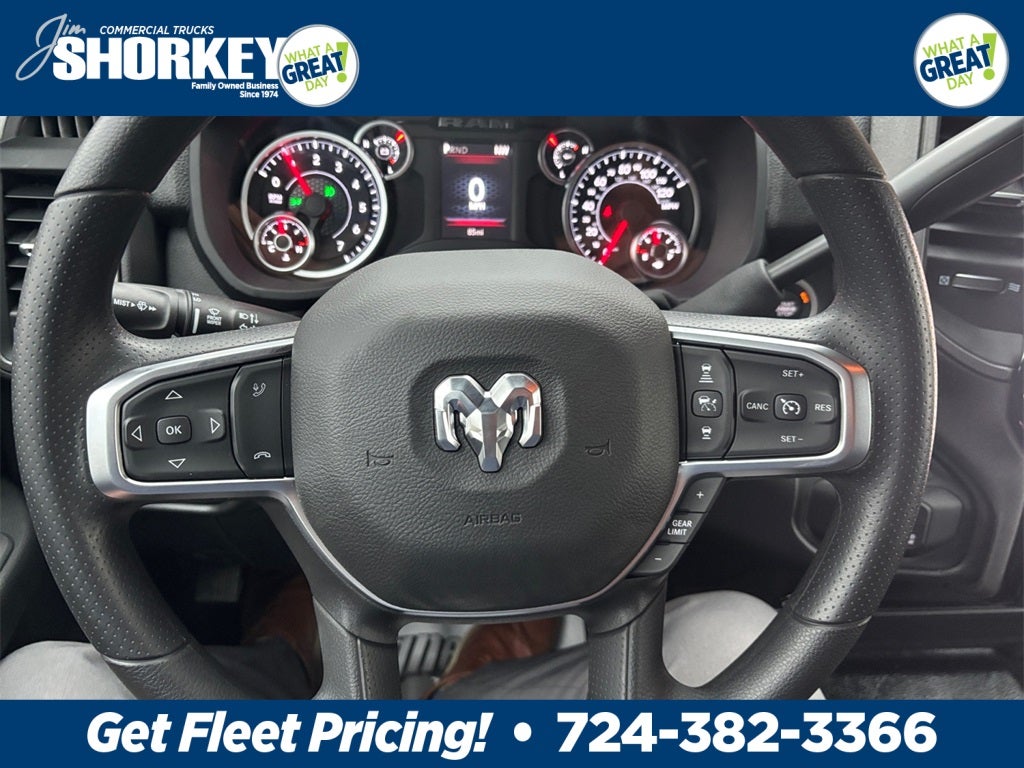 2026 RAM 2500 Tradesman 4x4 / 6.4L Hemi / 8' Service Body