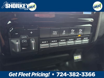 2026 RAM 2500 Tradesman 4x4 / 6.4L Hemi / 8' Service Body