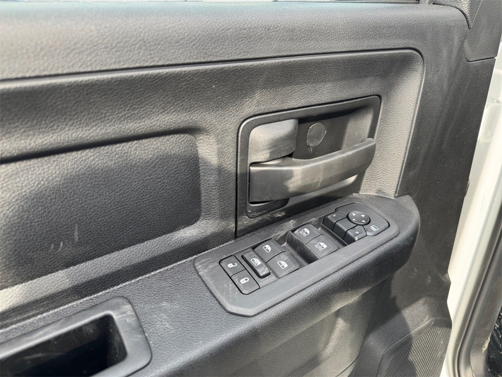 2026 RAM 2500 Tradesman 4x4 / 6.4L Hemi / 8' Bed