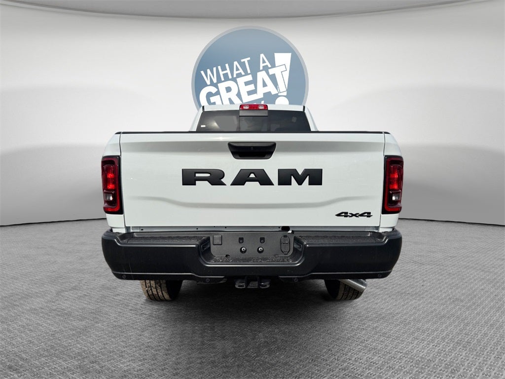 2026 RAM 2500 Tradesman 4x4 / 6.4L Hemi / 8' Bed