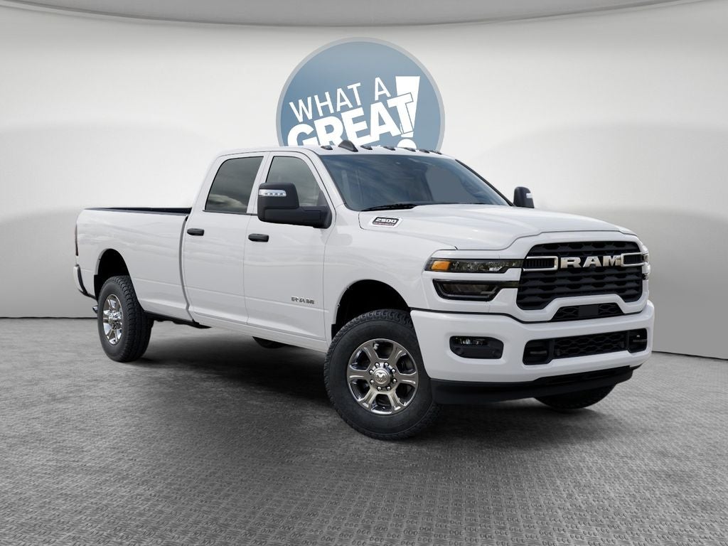 2026 RAM 2500 Big Horn 4x4 / 6.4L V8 / 8' Bed