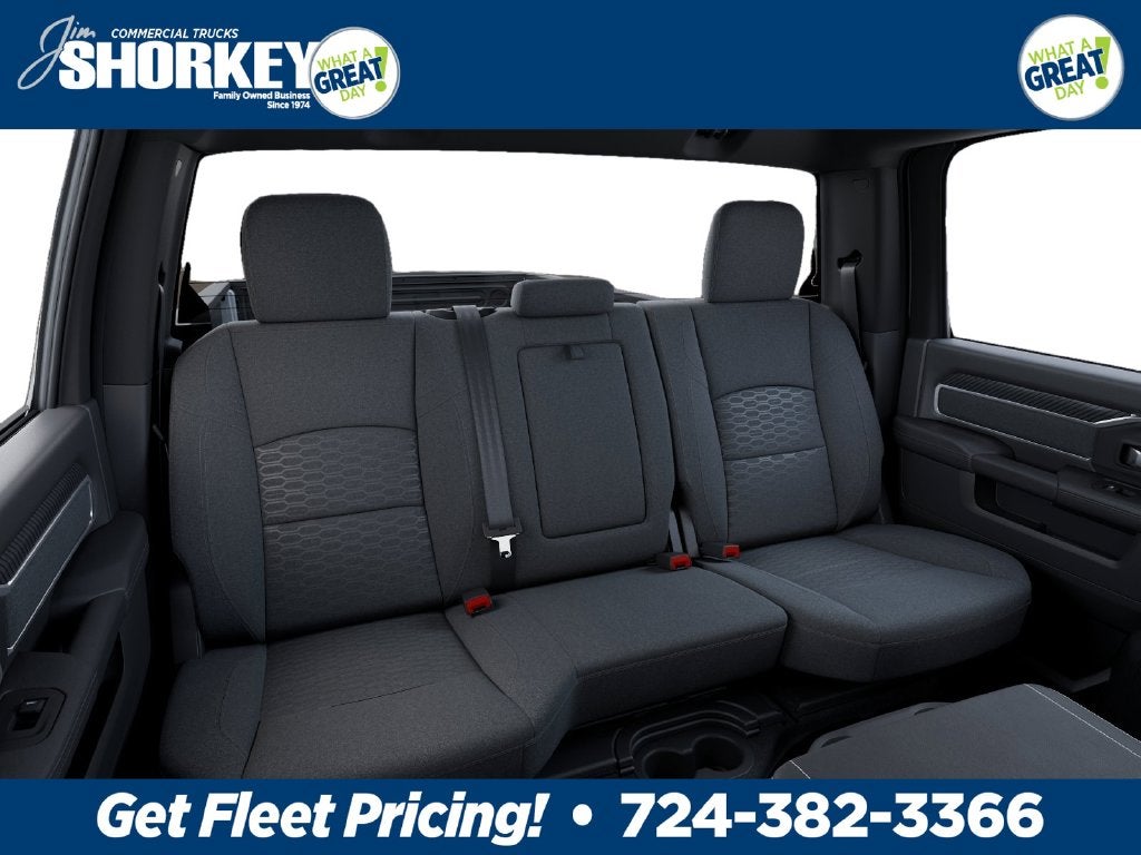 2026 RAM 2500 Big Horn 4x4 / 6.4L V8 / 8' Bed