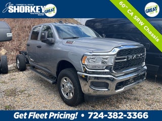 2023 RAM 3500 Chassis Cab TRADESMAN CREW CAB CHASSIS 4X4 60' CA