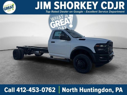2026 RAM 5500HD Tradesman DRW 4x2 / 6.4L Hemi V8 / 120" CA Chassis